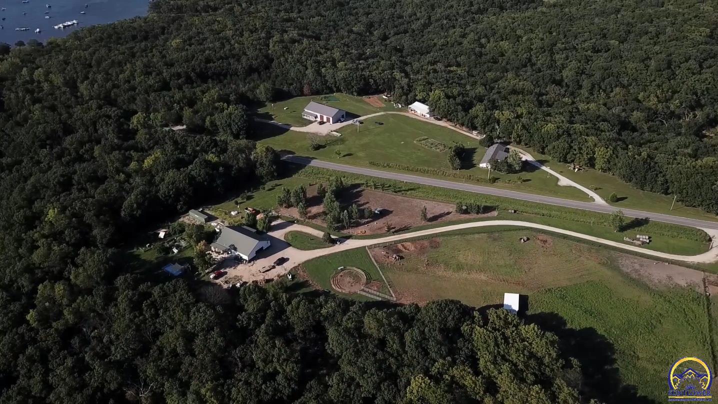 4919 Ferguson Road Perry, KS 66073 - Photo 4 of 66