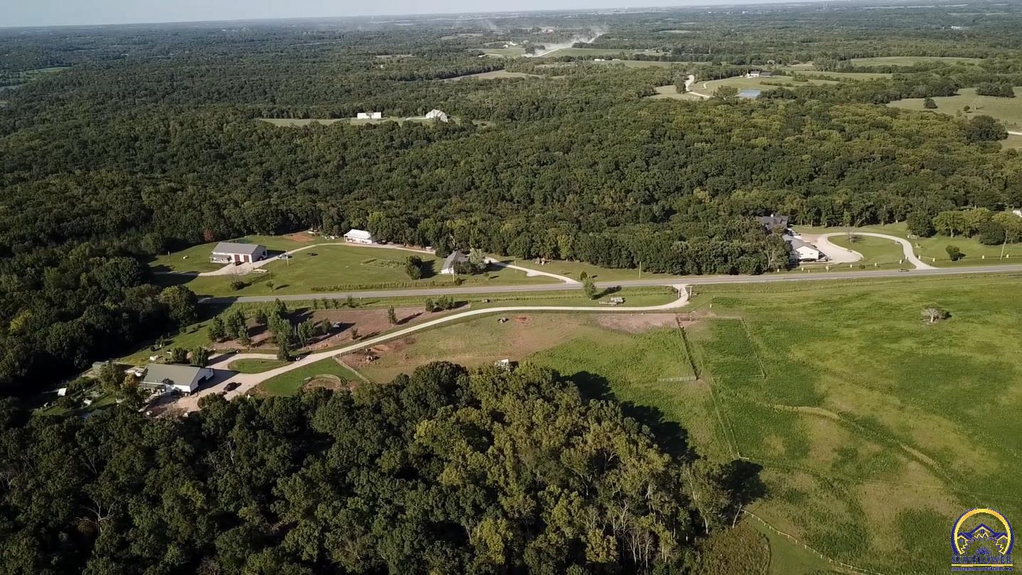 4919 Ferguson Road Perry, KS 66073 - Photo 5 of 66