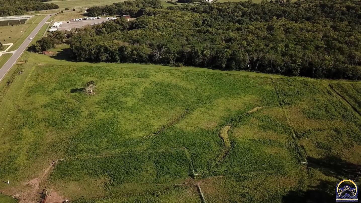 4919 Ferguson Road Perry, KS 66073 - Photo 6 of 66