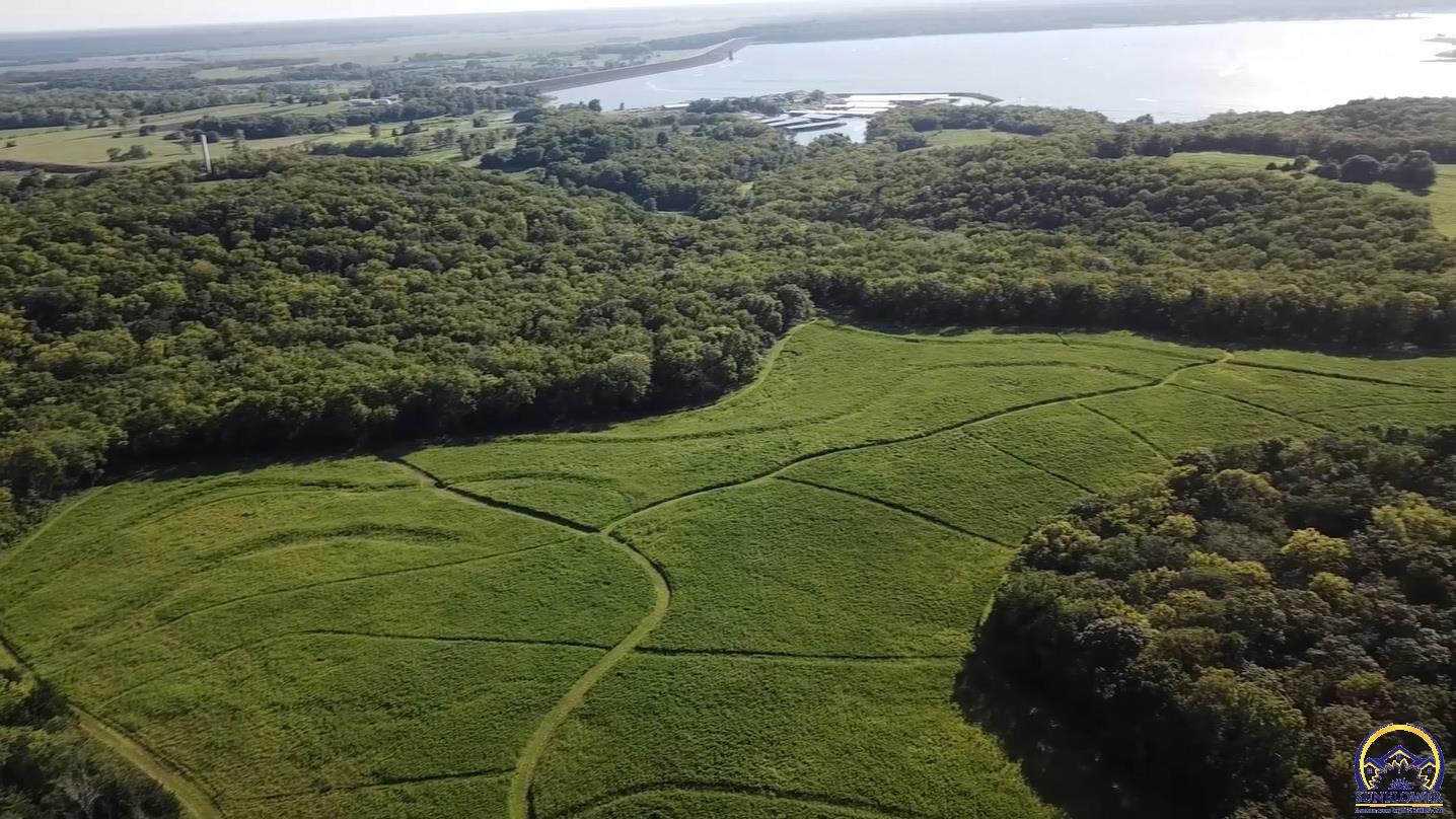 4919 Ferguson Road Perry, KS 66073 - Photo 7 of 66