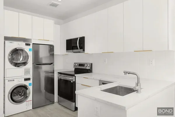 $4,400 | 230 Boerum Street, Unit 1R | East Williamsburg