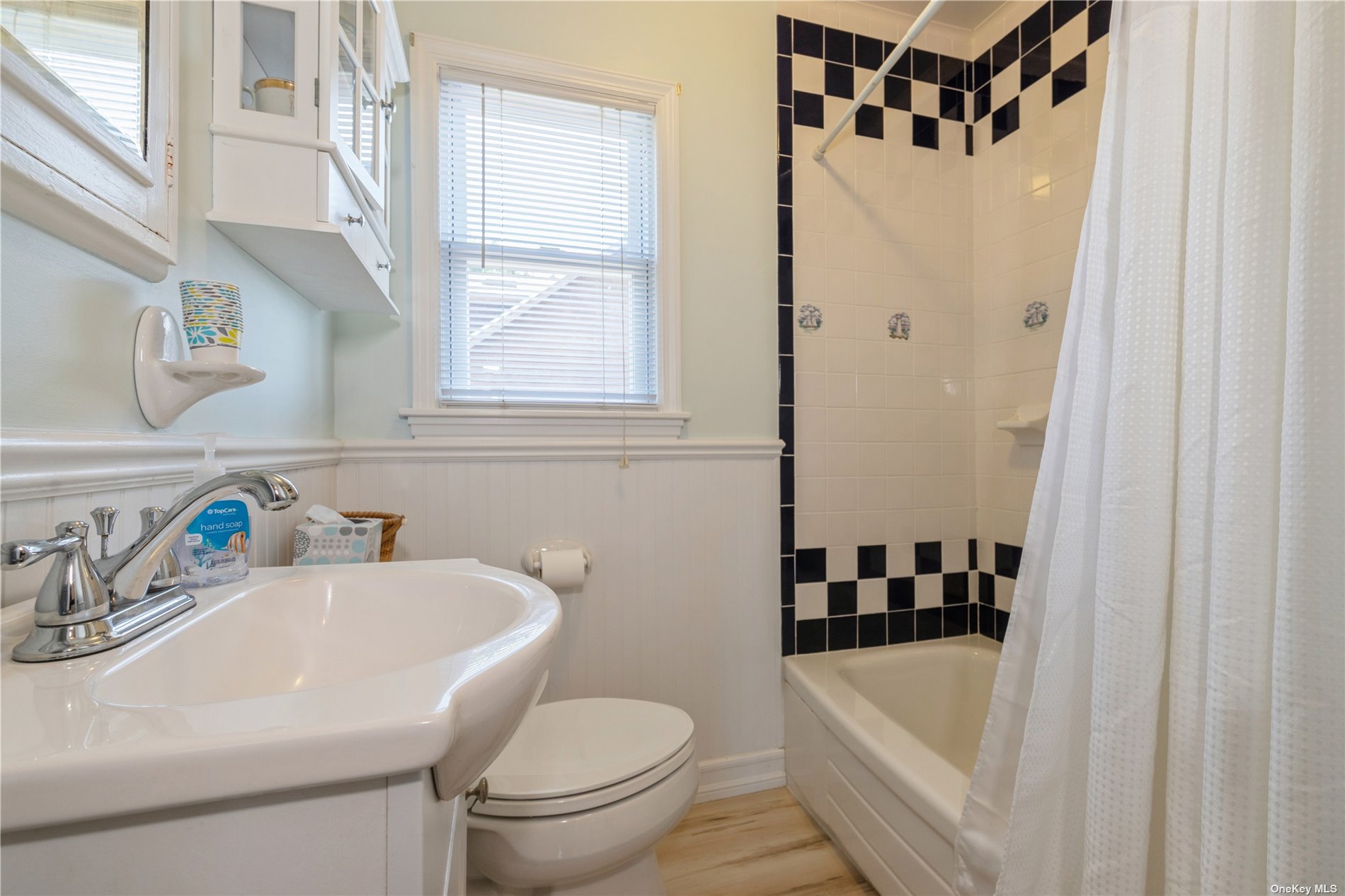 81 Sag Harbor, undefined 00000 - Photo 15 of 32