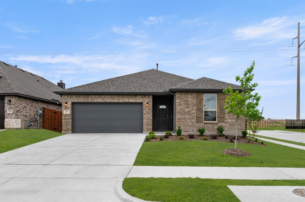 657 Godley Ranch Godley, TX 76044 - Photo 2 of 39 657 Godley Ranch- Front-2