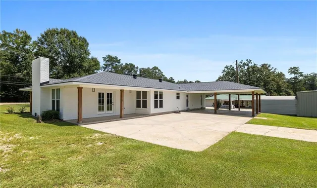 $325,000 | 16658 Highway 40, Independence, LA 70443