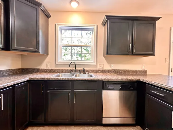 $1,850 | 1524 Reasons Drive, Clarksville, TN 37042