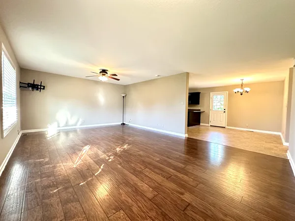 $1,850 | 1524 Reasons Drive, Clarksville, TN 37042