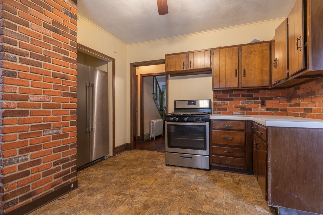 299 Post Road Warwick, RI 02888 - Photo 6 of 27 Gallery Image 6