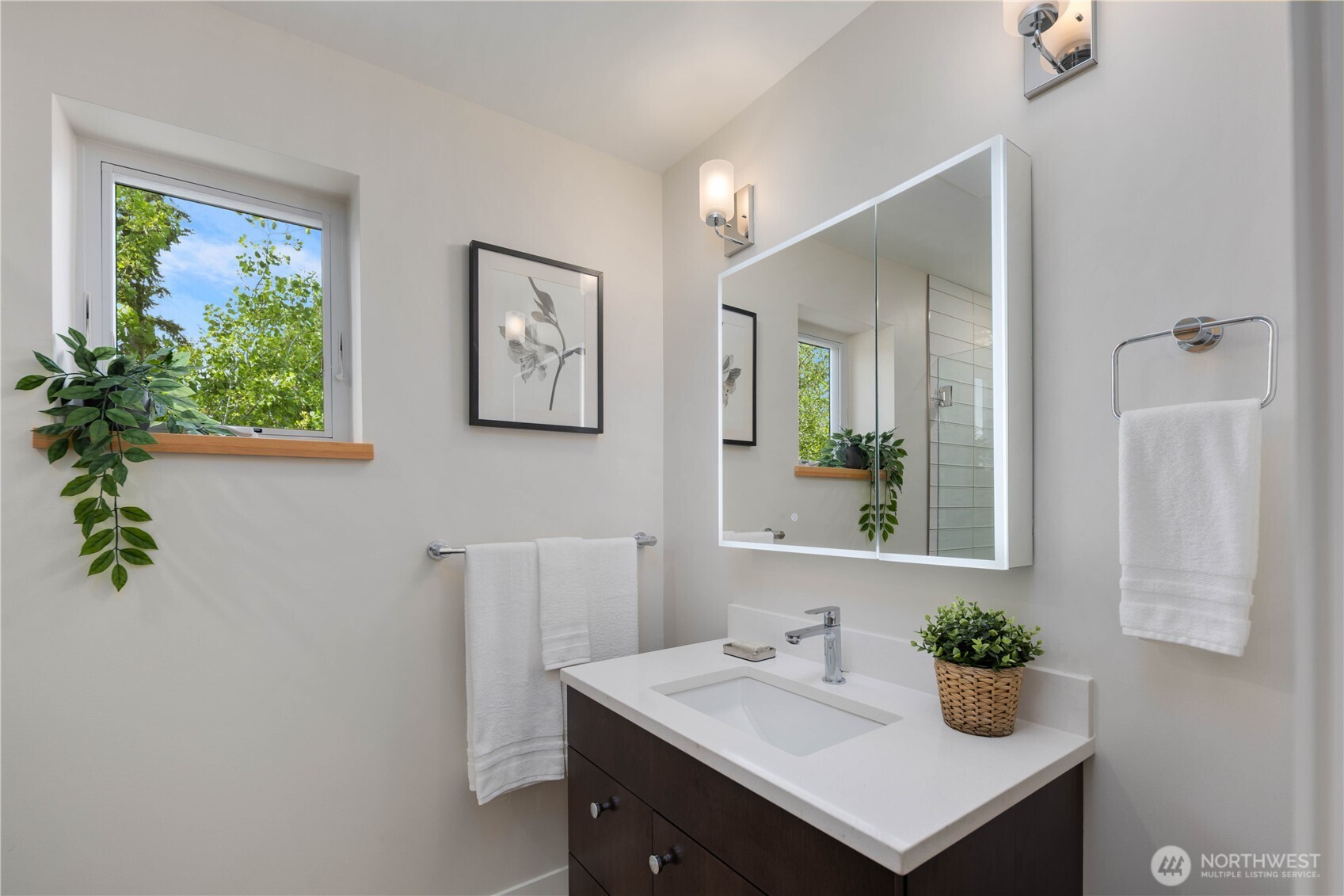 8625 30th Avenue Southwest Seattle, WA 98126 - Photo 19 of 40
