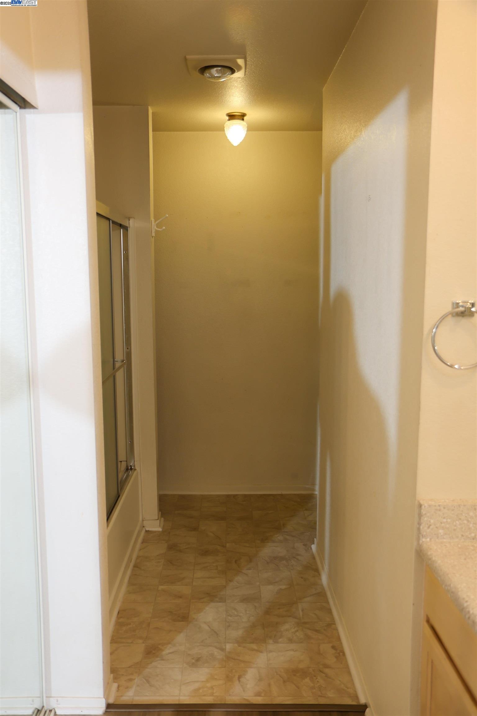 839 Printempo Place San Jose, CA 95134 - Photo 22 of 54 a view of bathroom