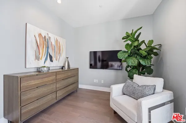 $1,595,000 | 1400 North Fuller Avenue, Unit 9, Los Angeles, CA 90046