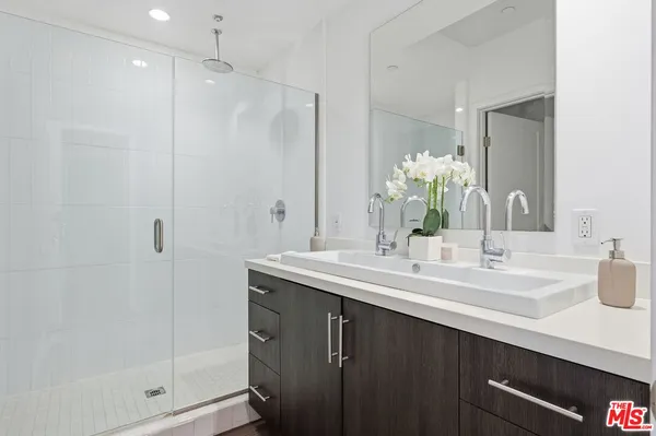 $1,595,000 | 1400 North Fuller Avenue, Unit 9, Los Angeles, CA 90046