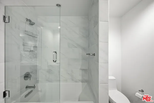 $1,595,000 | 1400 North Fuller Avenue, Unit 9, Los Angeles, CA 90046