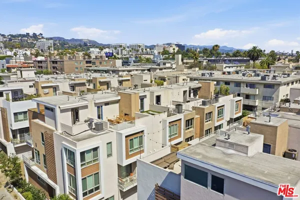 $1,595,000 | 1400 North Fuller Avenue, Unit 9, Los Angeles, CA 90046