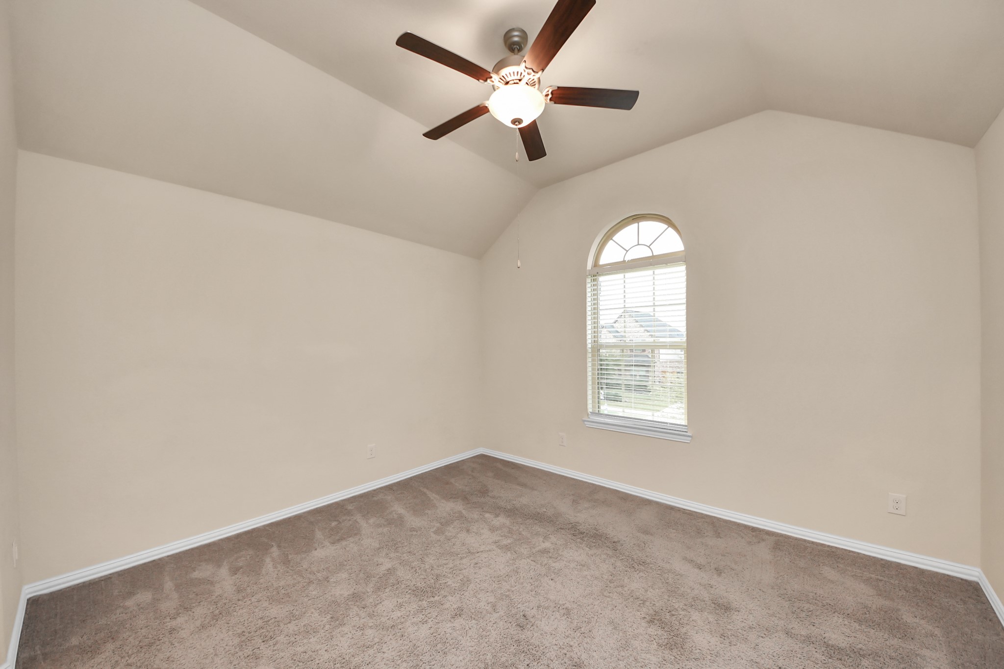 28618 Monarch Cliffs Drive Fulshear, TX 77441 - Photo 30 of 46