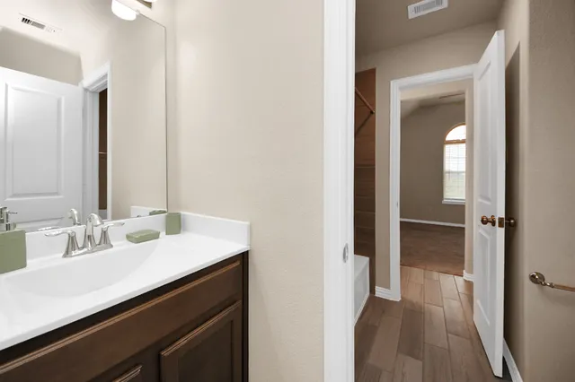 $499,999 | 28618 Monarch Cliffs Drive, Fulshear, TX 77441