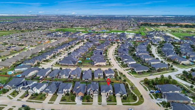 $499,999 | 28618 Monarch Cliffs Drive, Fulshear, TX 77441