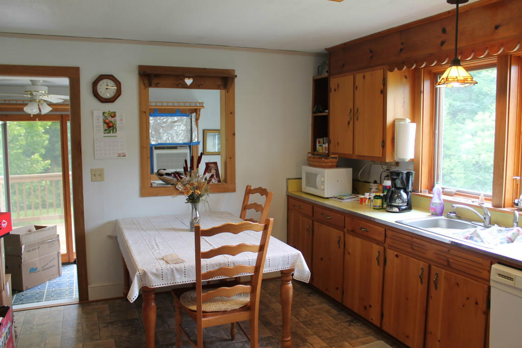 3078 Flatwoods Road Elliston, VA 24087 - Photo 6 of 28 Kitchen