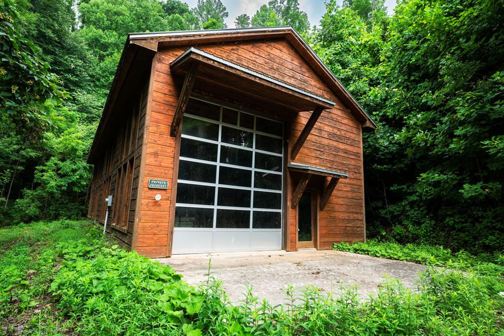 235 Rios Drive Bryson City, NC 28713 - Photo 1 of 29 Main View