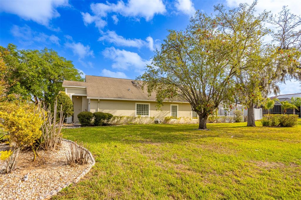1734 Powder Ridge Drive Valrico, FL 33594 - Photo 38 of 41