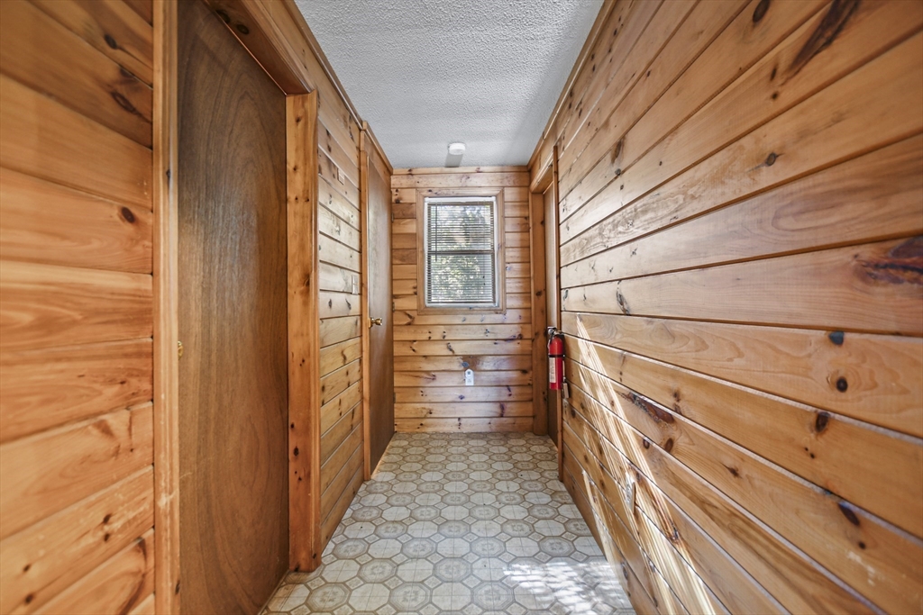 16 Knoll Road South Hamilton, MA 01982 - Photo 15 of 26 Gallery Image 15