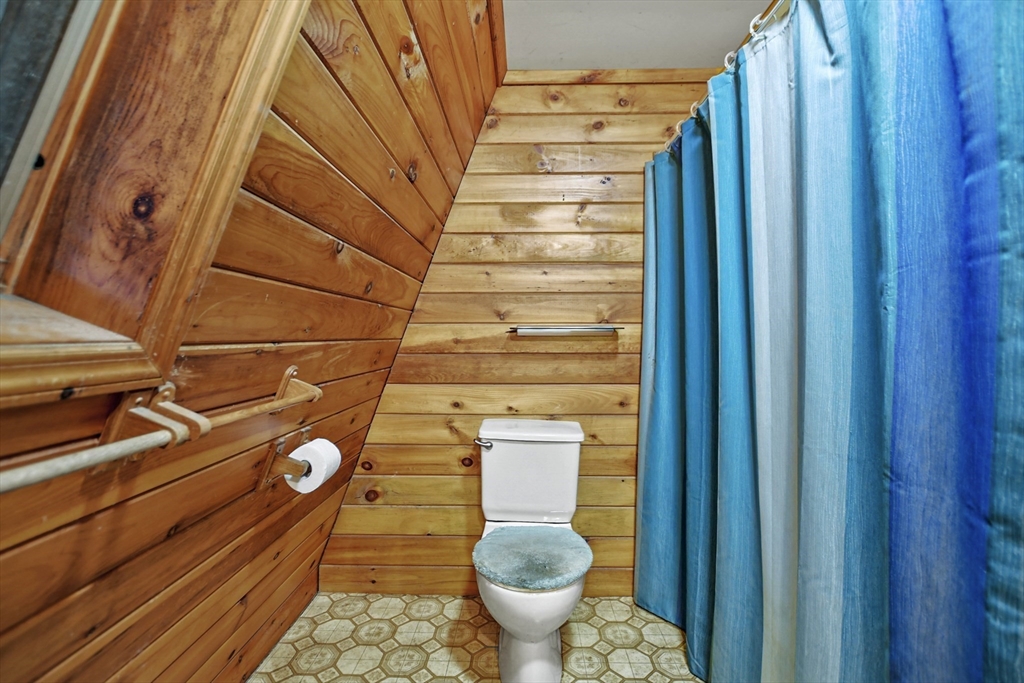 16 Knoll Road South Hamilton, MA 01982 - Photo 16 of 26 Gallery Image 16