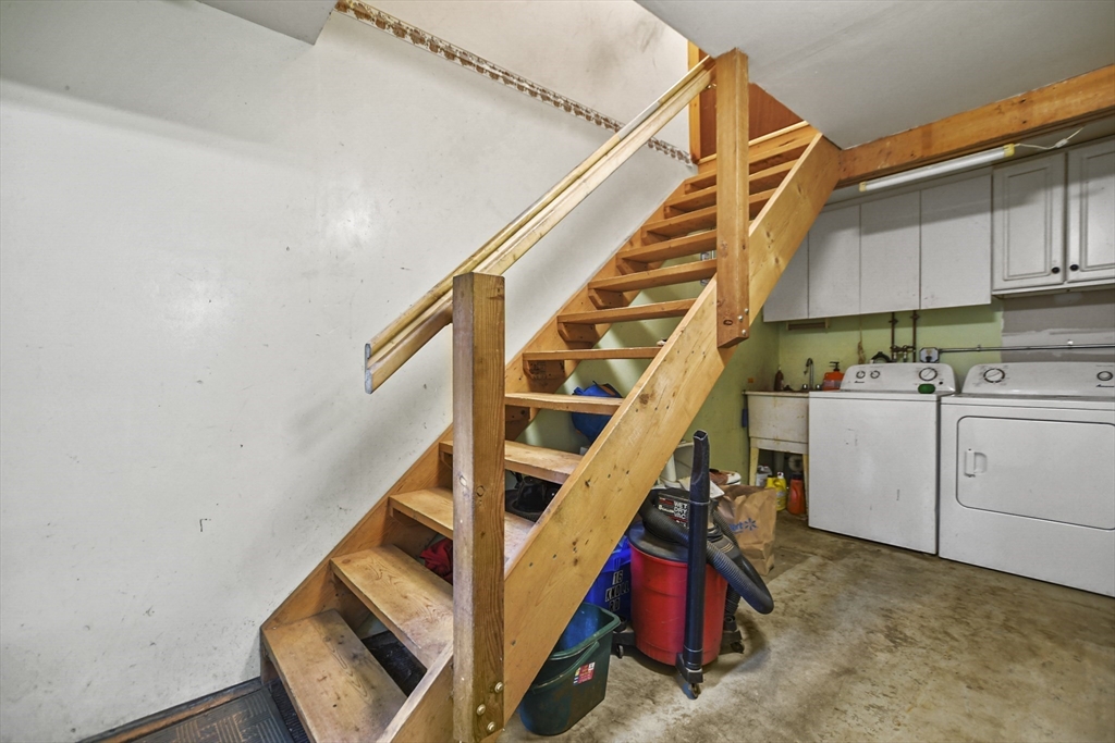 16 Knoll Road South Hamilton, MA 01982 - Photo 19 of 26 Gallery Image 19