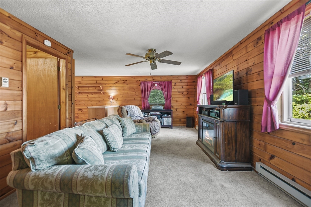 16 Knoll Road South Hamilton, MA 01982 - Photo 4 of 26 Gallery Image 4