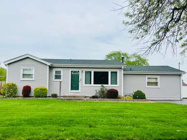 $317,900 | 8605 Leclaire Avenue, Burbank, IL 60459