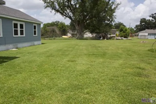 $299,900 | 1611 Bayou Black Drive, Houma, LA 70360