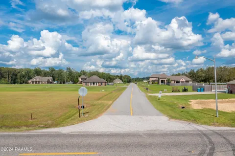 $17,000 | 1037 Cypress Creek Loop, St. Martinville, LA 70582