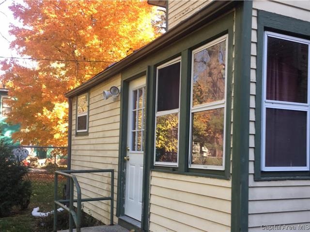 915 North 7th Street Springfield, IL 62702 - Photo 2 of 13