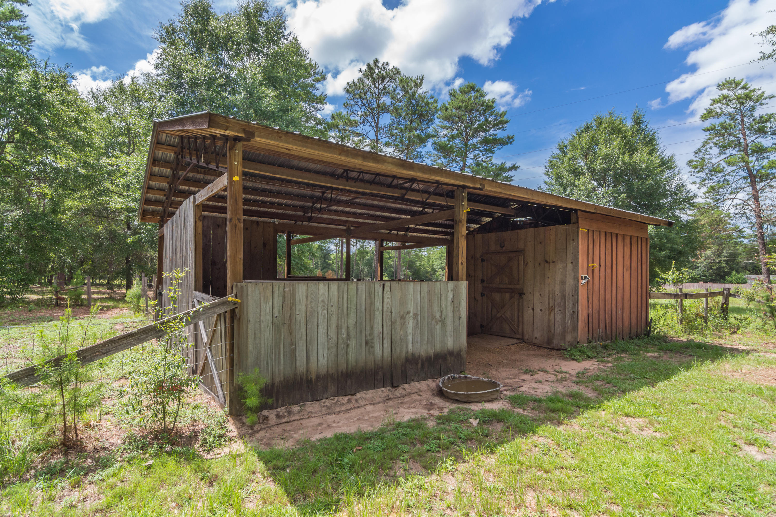 5564 Kervin Road Crestview, FL 32539 - Photo 4 of 45 Gallery Image 4