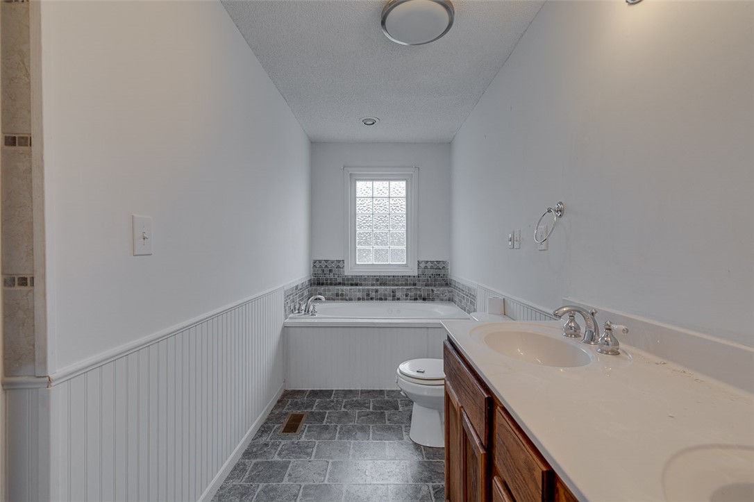 102 Oak Hill Road Belton, SC 29627 - Photo 19 of 32
