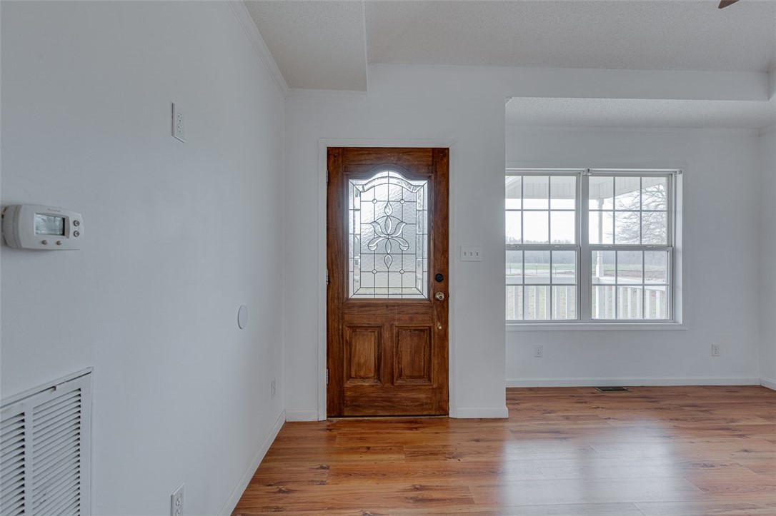 102 Oak Hill Road Belton, SC 29627 - Photo 5 of 32