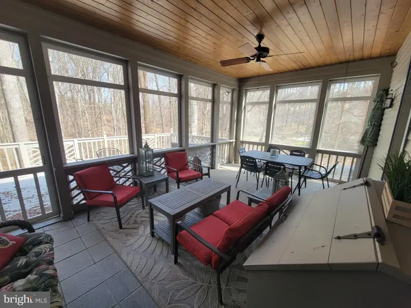 $4,200 | 14 Barberry Lane, Wilmington, DE 19807