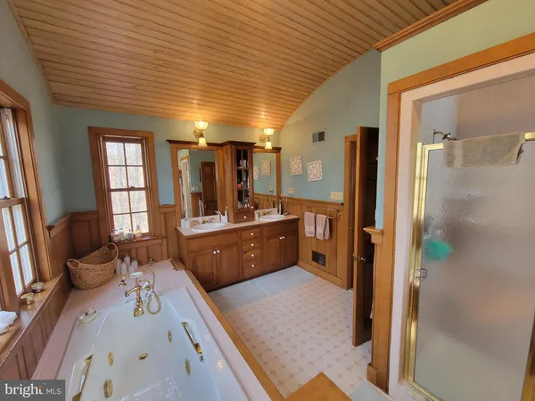 $4,200 | 14 Barberry Lane, Wilmington, DE 19807