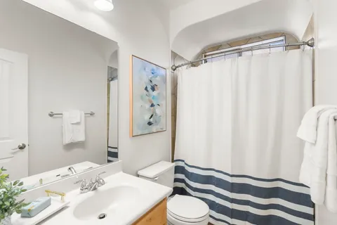 $899,999 | 7809 Tusman Drive, Austin, TX 78735