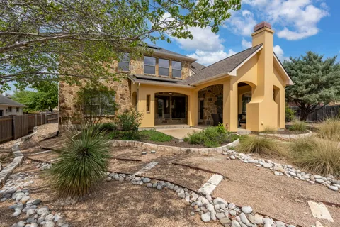 $899,999 | 7809 Tusman Drive, Austin, TX 78735