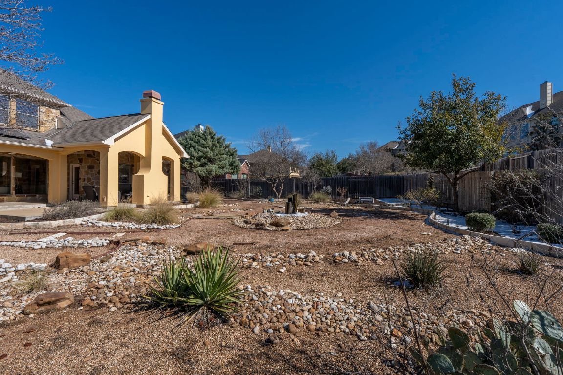 7809 Tusman Drive Austin, TX 78735 - Photo 6 of 40