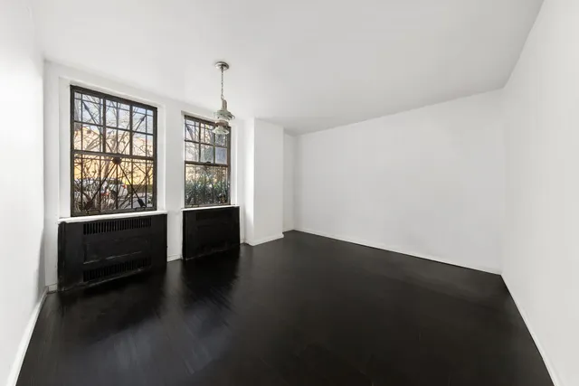$1,495,000 | 965 5th Avenue, Unit 1B | Upper East Side