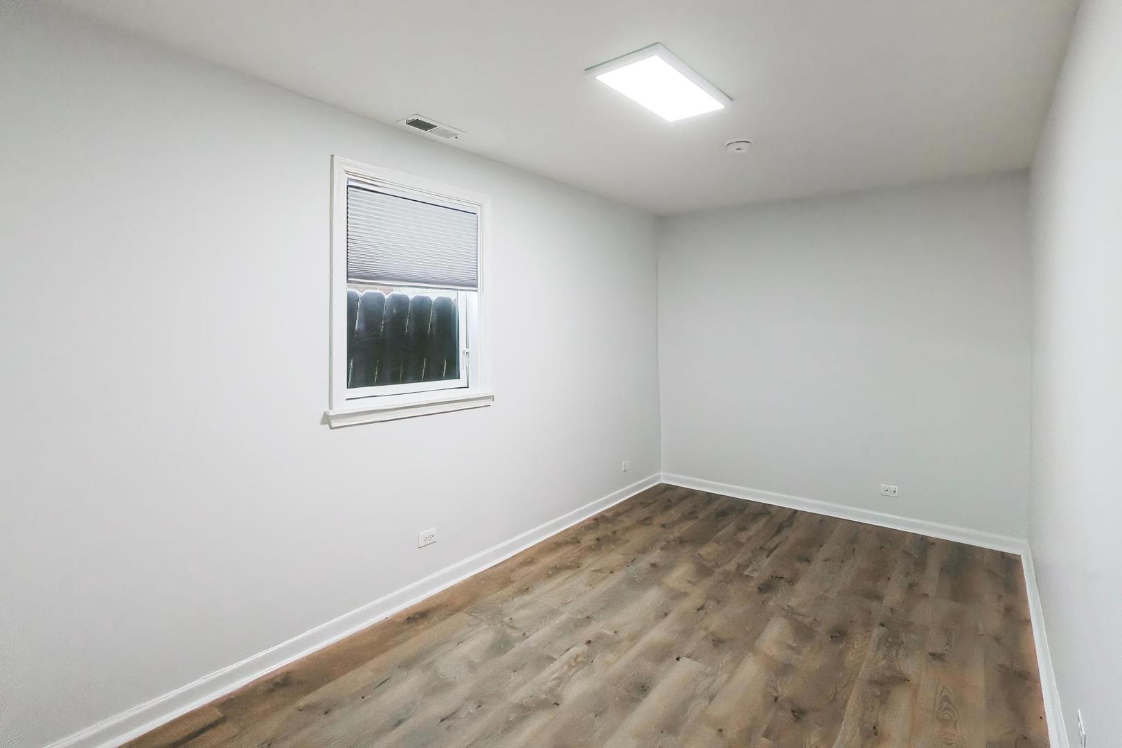 3324 South May Street Chicago, IL 60608 - Photo 23 of 28