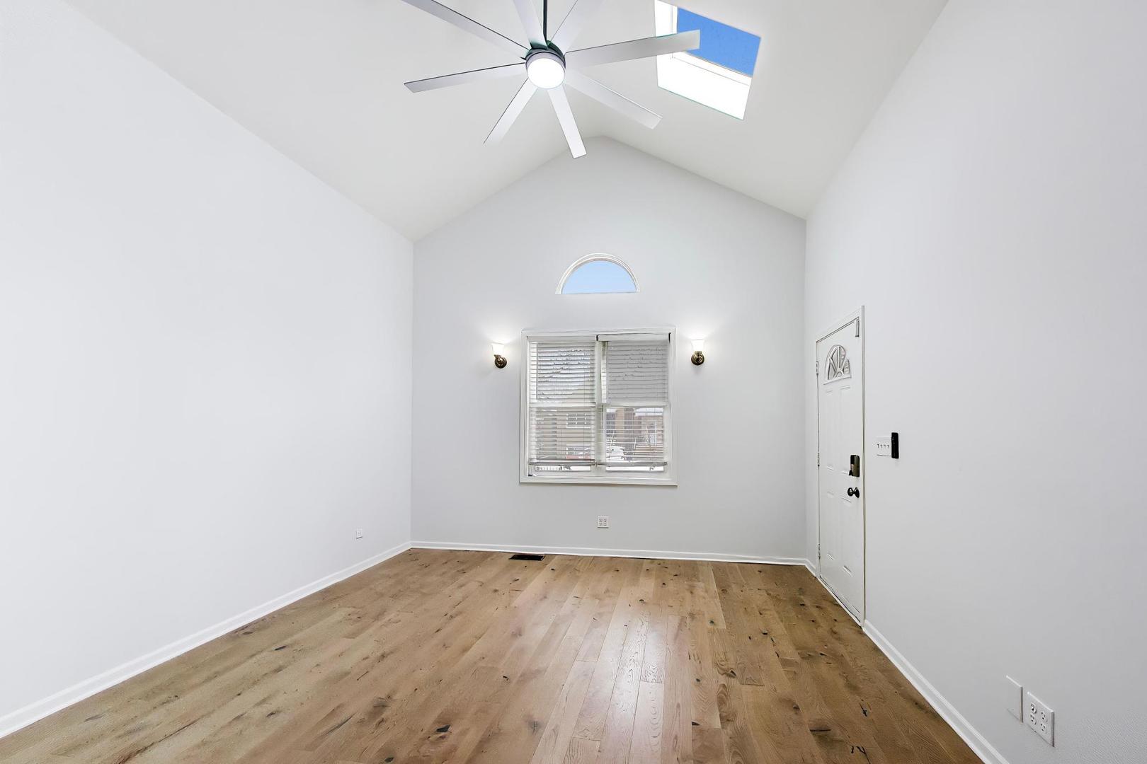 3324 South May Street Chicago, IL 60608 - Photo 10 of 28