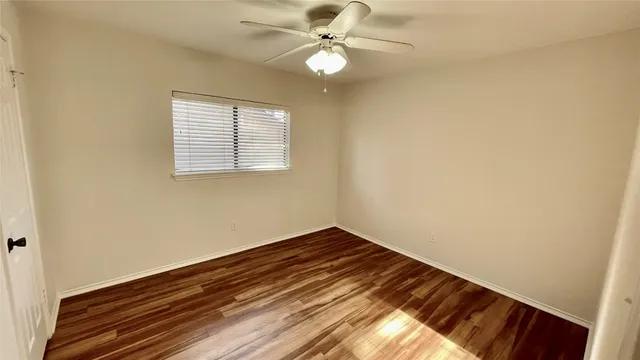 $2,400 | 6601 Shiner Street, Austin, TX 78729