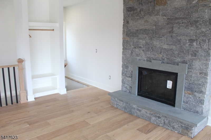 10 Alpine Trail Vernon, NJ 07462 - Photo 2 of 29
