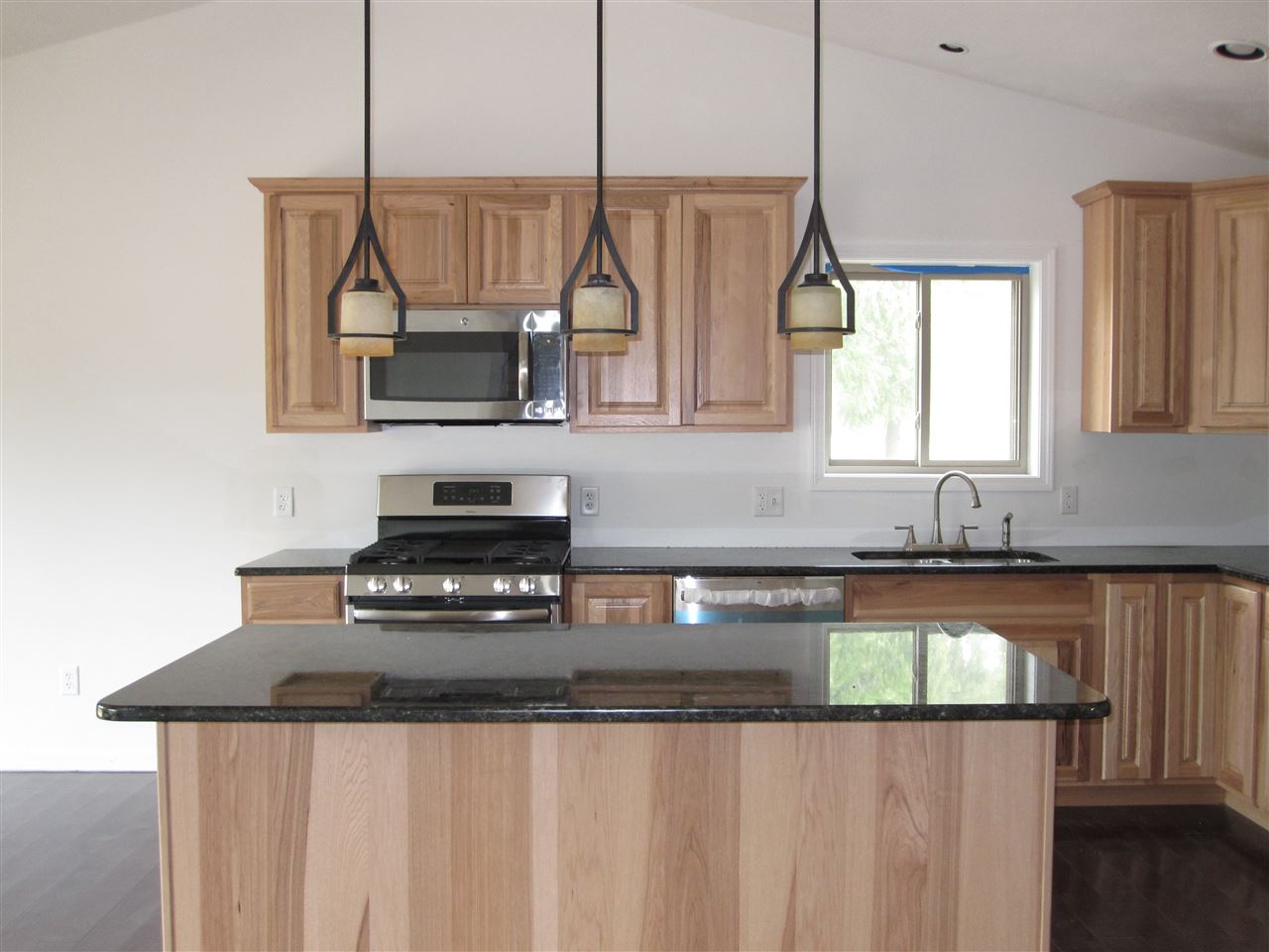 11584 Riley Road Interlochen, MI 49643 - Photo 2 of 12 1821037-1.JPG