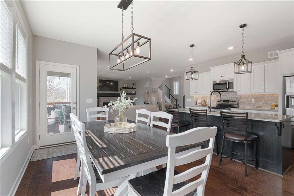 18531 West 194th Terrace Spring Hill, KS 66083 - Photo 12 of 55