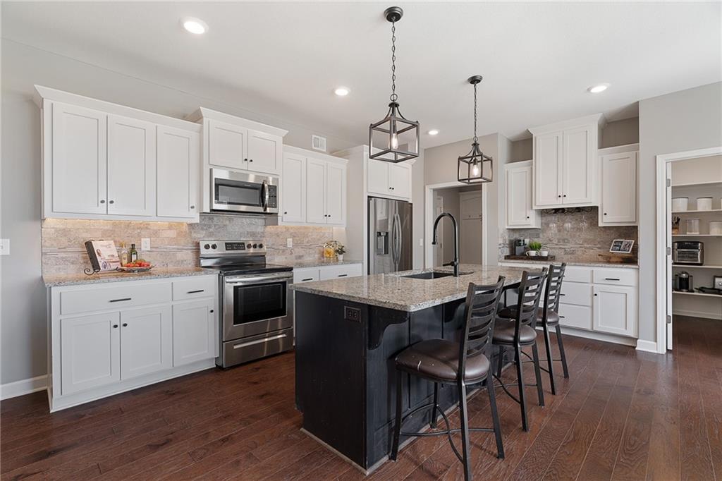 18531 West 194th Terrace Spring Hill, KS 66083 - Photo 18 of 55