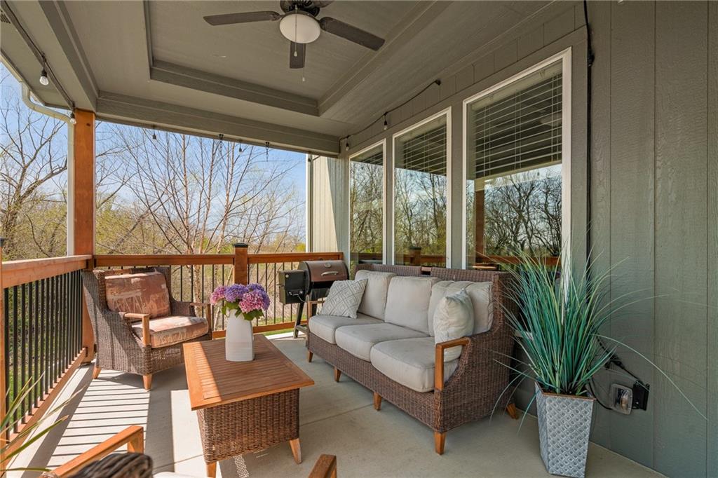 18531 West 194th Terrace Spring Hill, KS 66083 - Photo 23 of 55