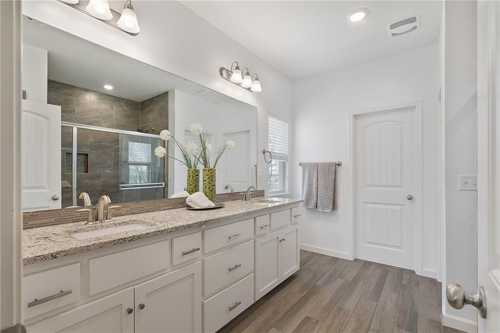 18531 West 194th Terrace Spring Hill, KS 66083 - Photo 38 of 55