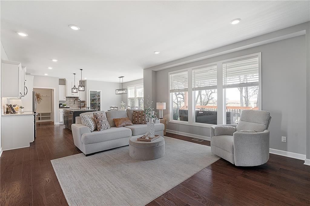 18531 West 194th Terrace Spring Hill, KS 66083 - Photo 9 of 55